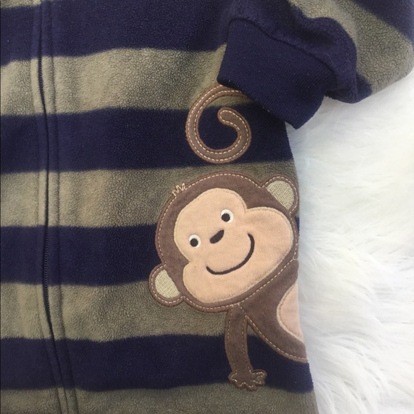 Carters - Picture 3 of 6